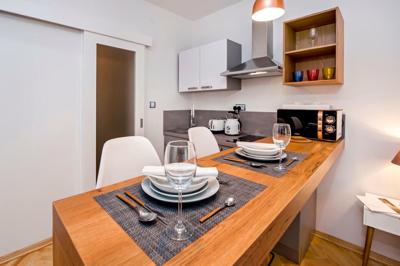 Studio Apartment Noah Rovinj Exteriör bild