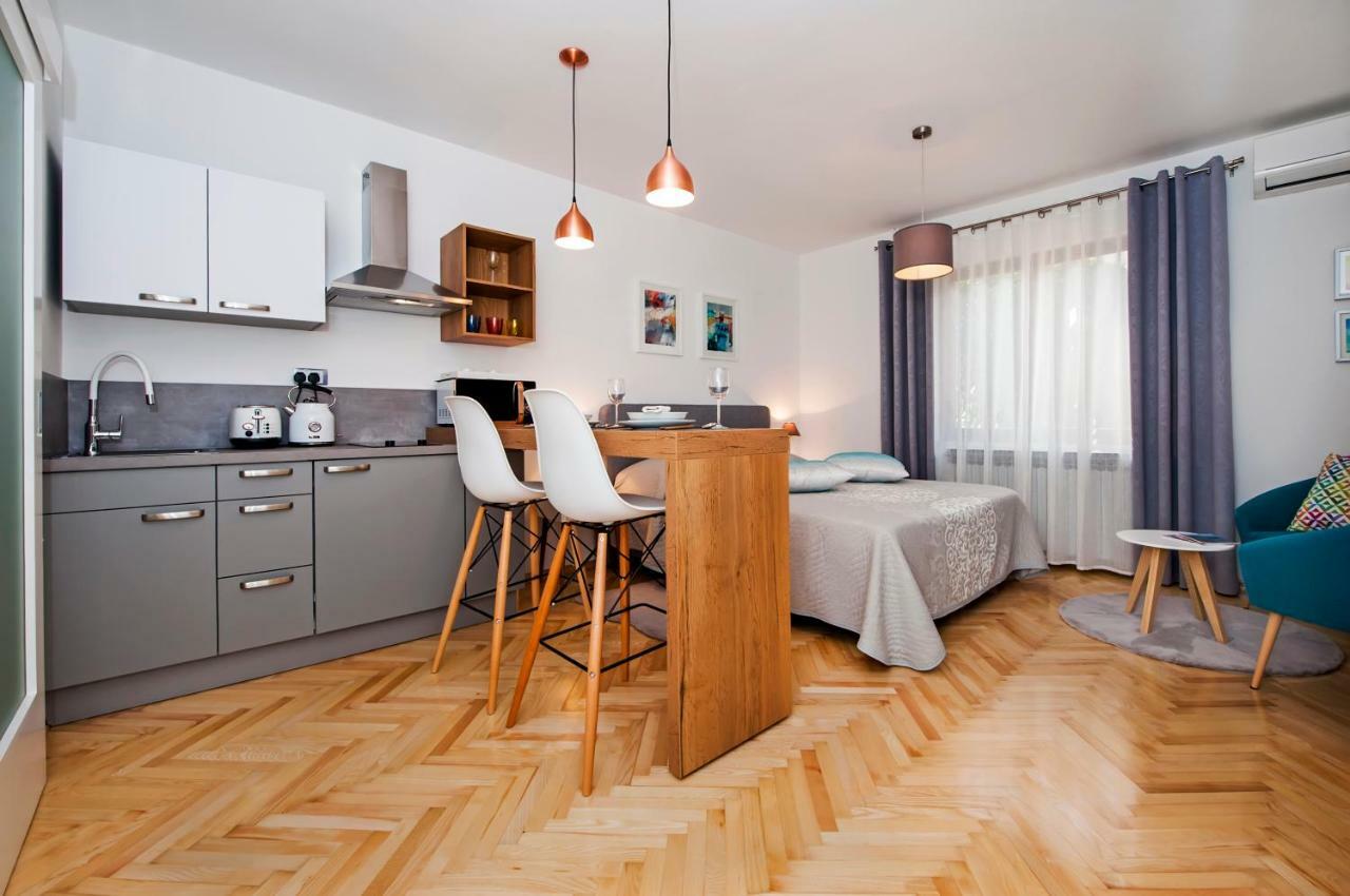 Studio Apartment Noah Rovinj Exteriör bild